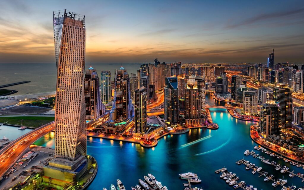 corporate annual report printing dubai